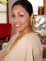 shemale mature woman